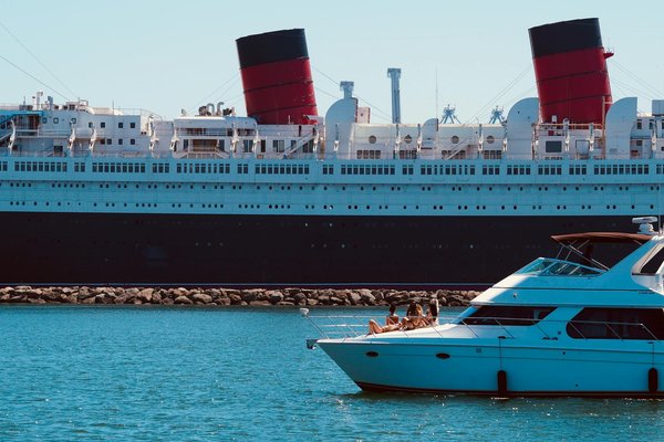 Où pratiquer le snorkeling au milieu des raies manta à Hawaii ?